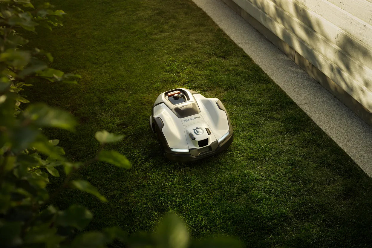 Robot tagliaerba Husqvarna Automower 405VE NERA